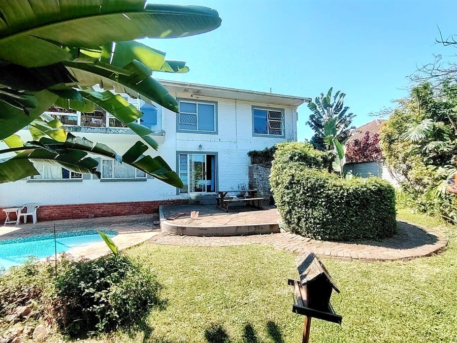6 Bedroom Property for Sale in Abbotsford Eastern Cape